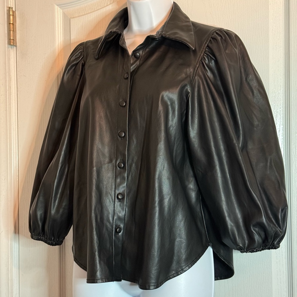 Zara Black Vegan Leather Button-Up Jacket🖤